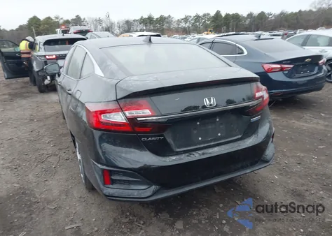 2018 Honda Clarity Plug-In Hybrid z USA, uszkodzony, nr VIN JHMZC5F15JC019654